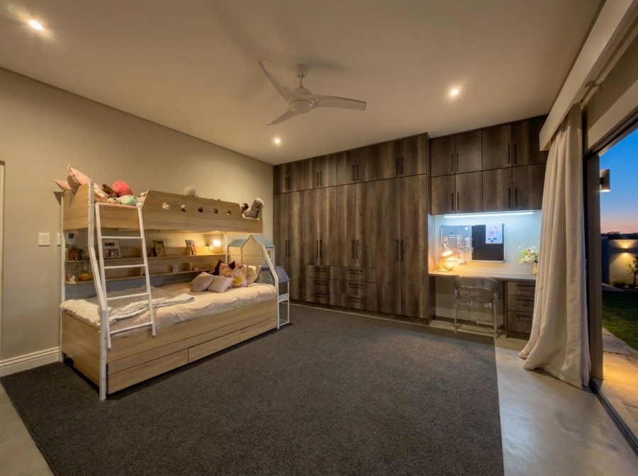 5 Bedroom Property for Sale in Monaghan Farm Gauteng