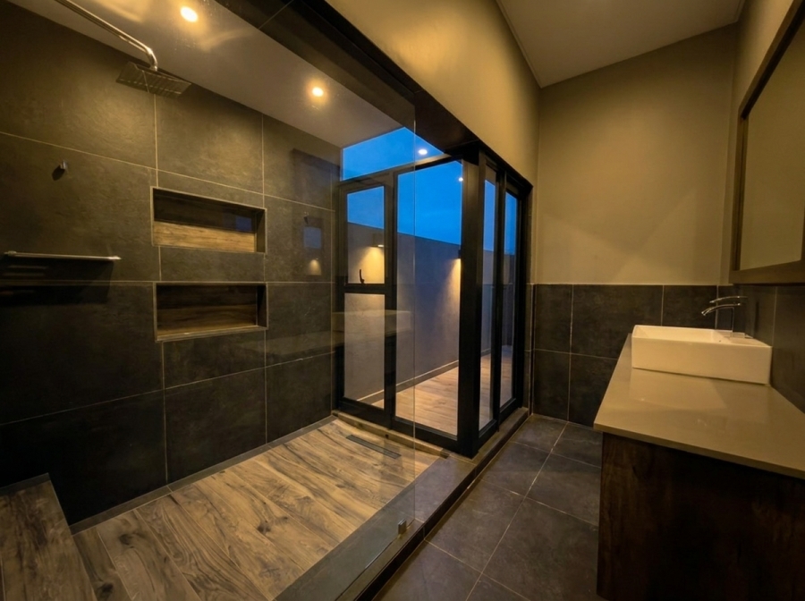 5 Bedroom Property for Sale in Monaghan Farm Gauteng