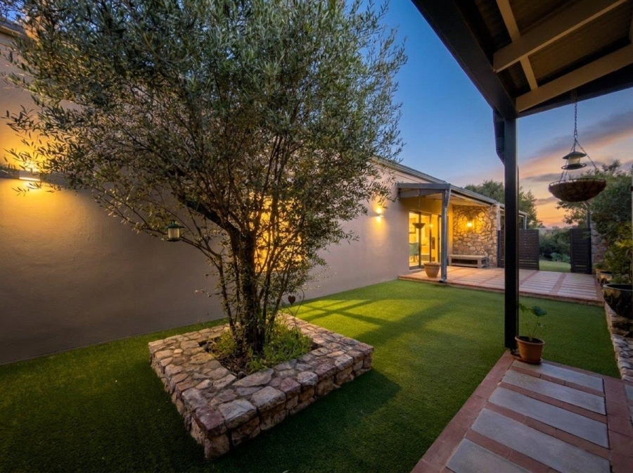 5 Bedroom Property for Sale in Monaghan Farm Gauteng