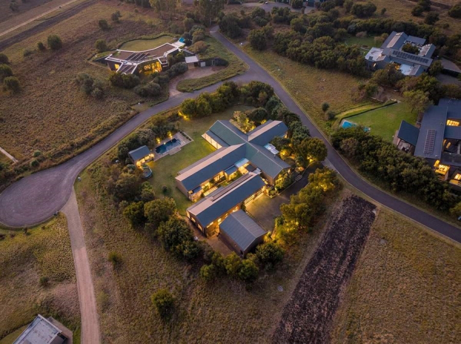 5 Bedroom Property for Sale in Monaghan Farm Gauteng
