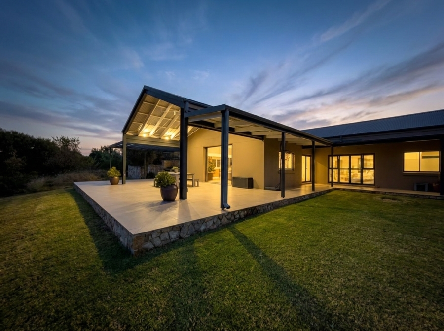5 Bedroom Property for Sale in Monaghan Farm Gauteng