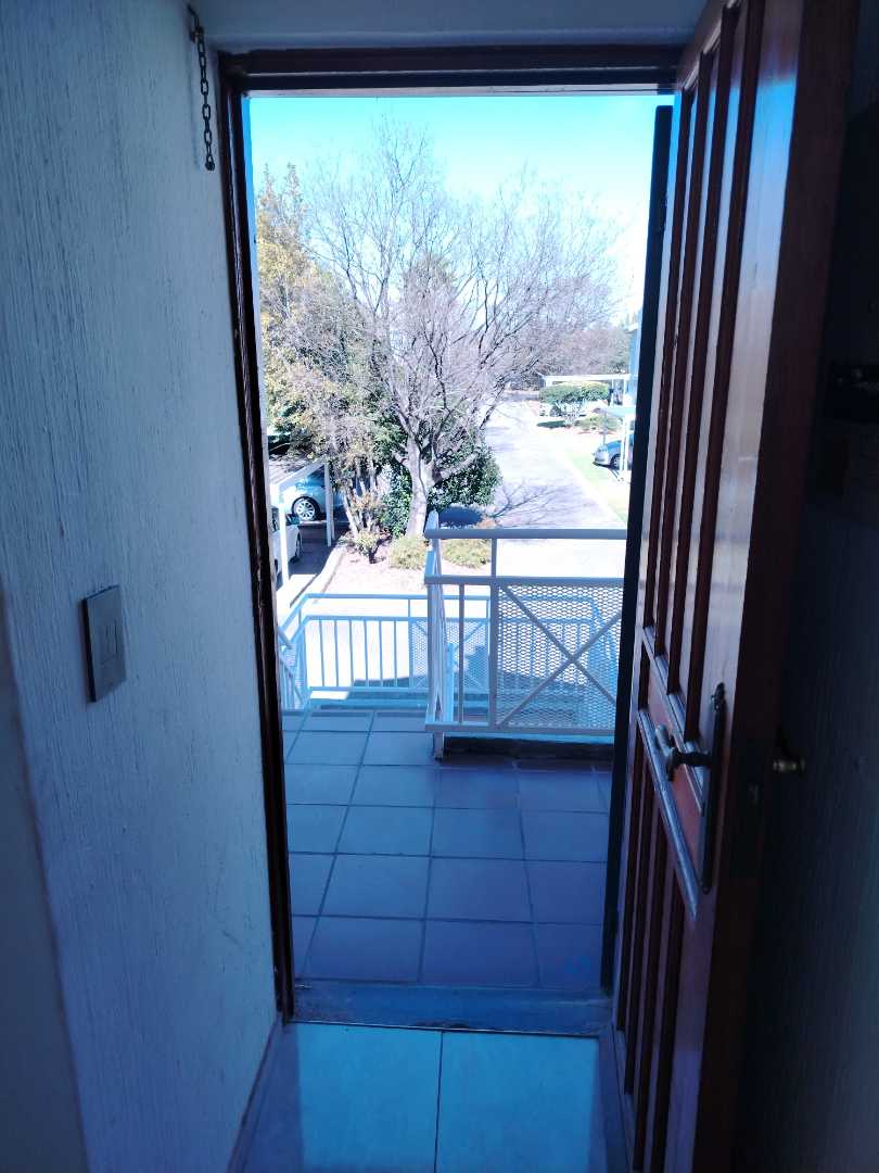 2 Bedroom Property for Sale in Lakefield Gauteng