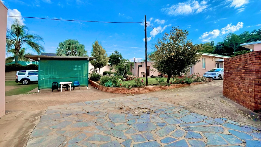 Commercial Property for Sale in Riviera Gauteng