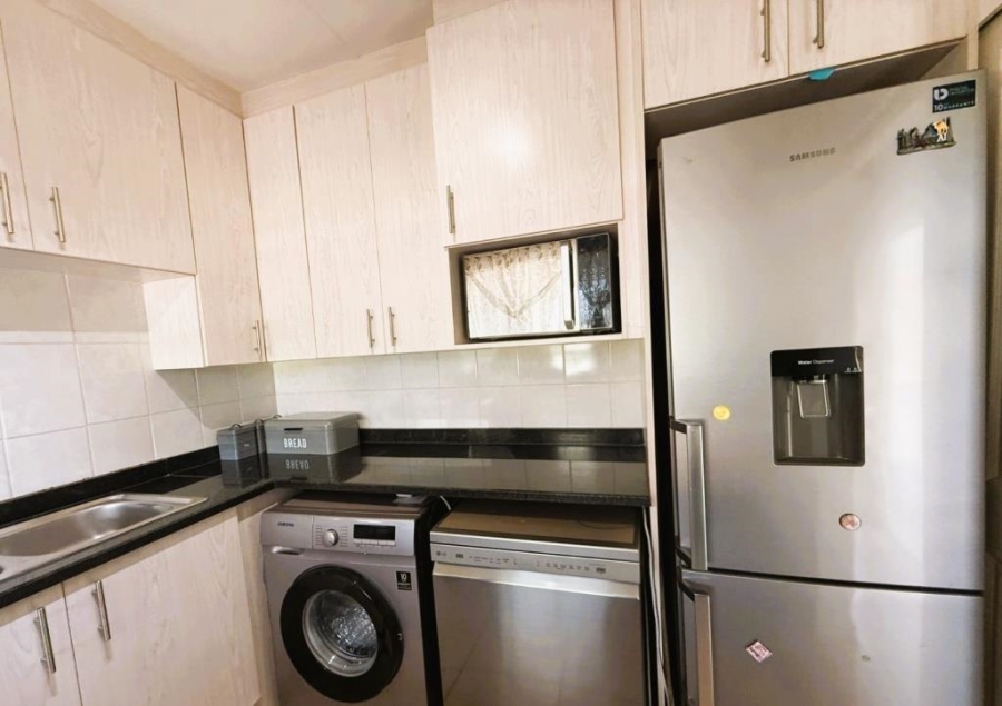 1 Bedroom Property for Sale in Blackheath Gauteng
