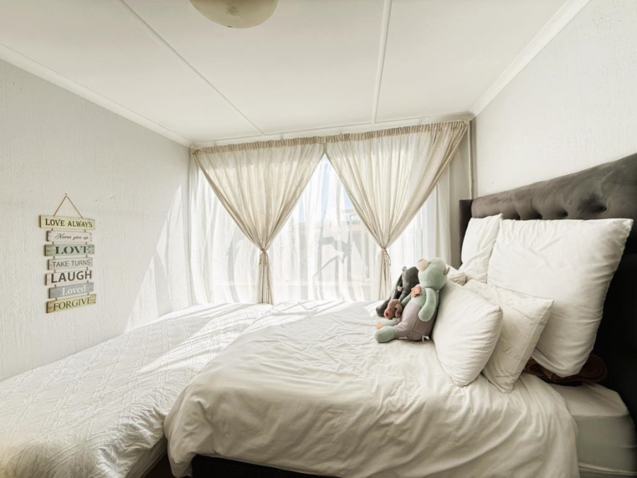 1 Bedroom Property for Sale in Blackheath Gauteng