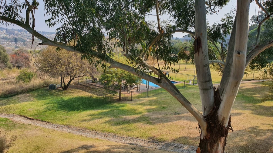 To Let 2 Bedroom Property for Rent in Jackal Creek Golf Estate Gauteng