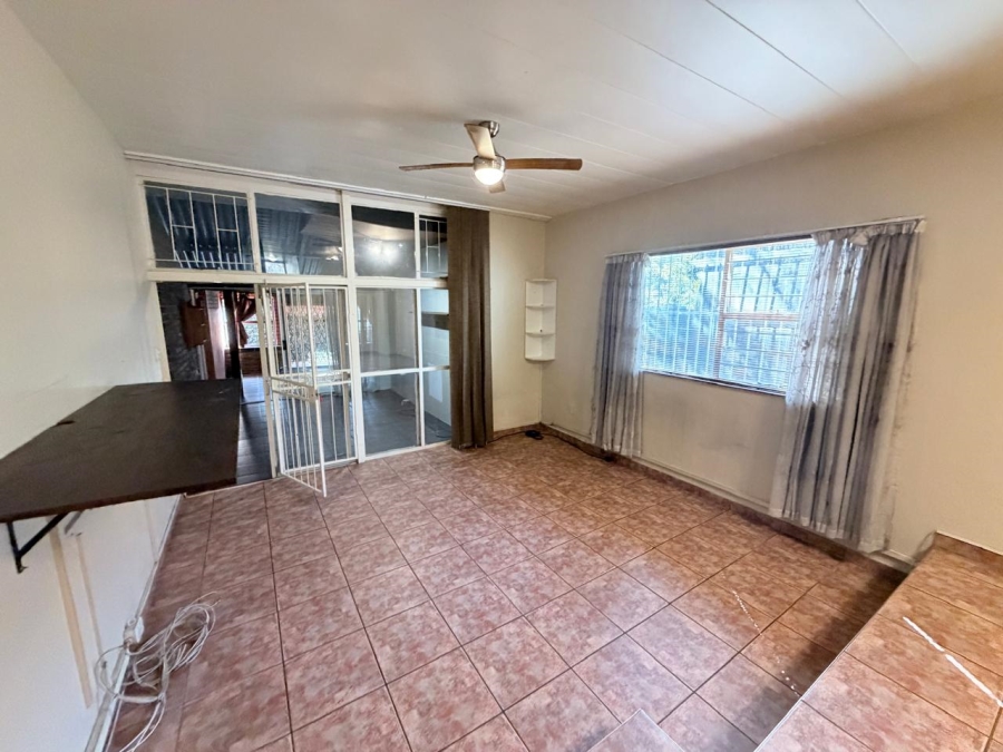 3 Bedroom Property for Sale in Clubview Gauteng
