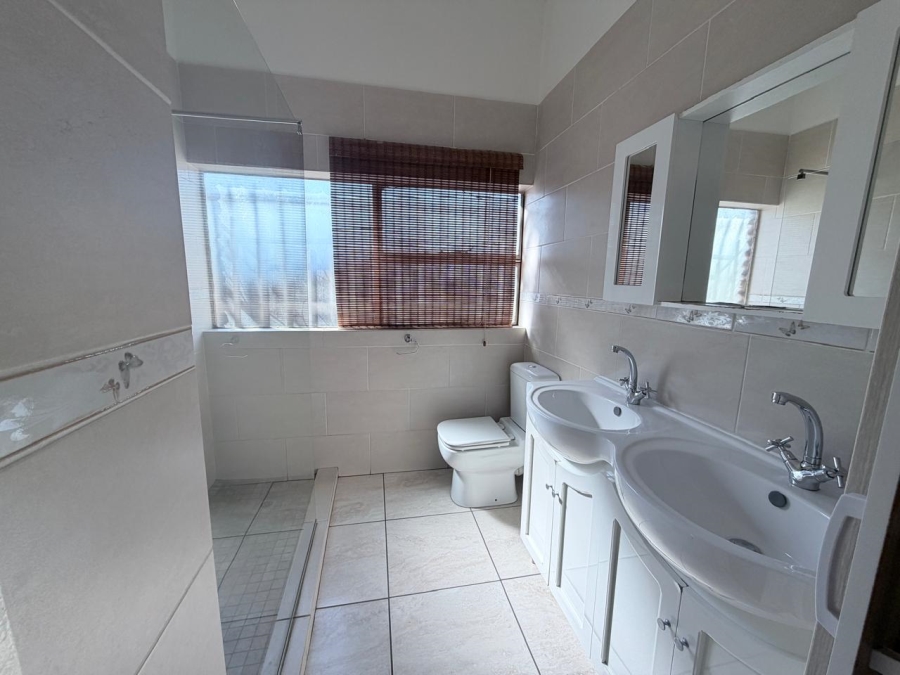 3 Bedroom Property for Sale in Clubview Gauteng