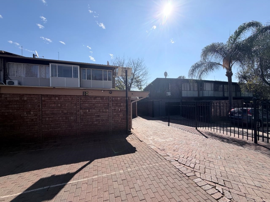 3 Bedroom Property for Sale in Clubview Gauteng