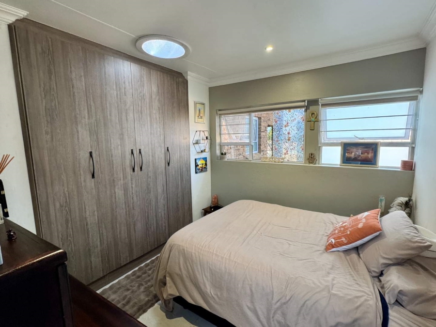 4 Bedroom Property for Sale in Rangeview Gauteng