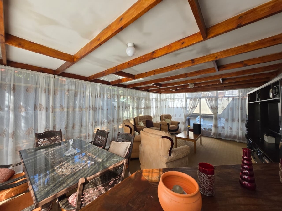 3 Bedroom Property for Sale in Glenanda Gauteng