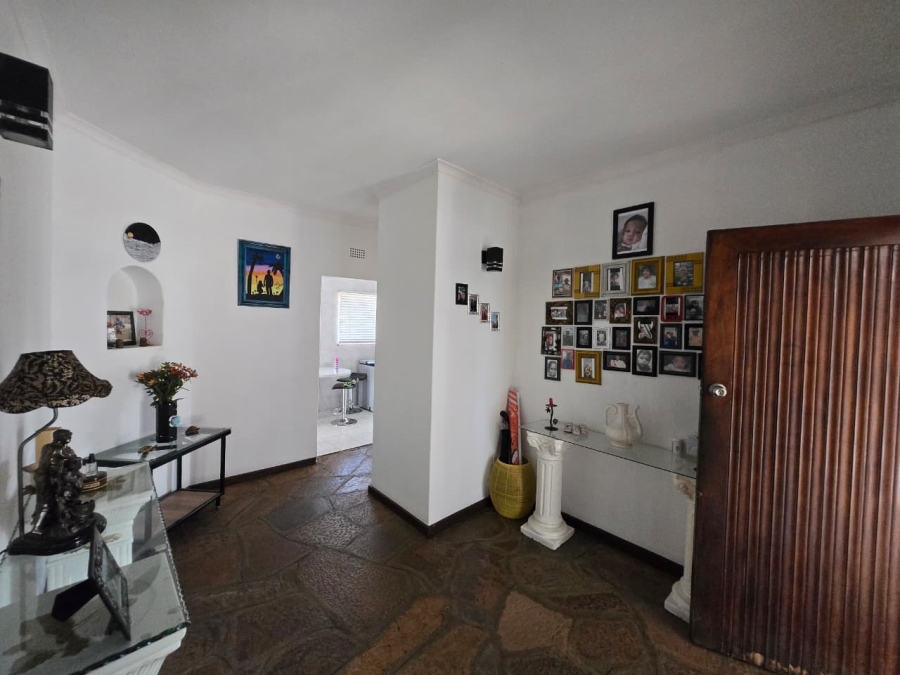 3 Bedroom Property for Sale in Glenanda Gauteng