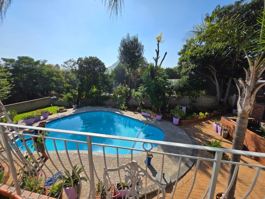 3 Bedroom Property for Sale in Glenanda Gauteng