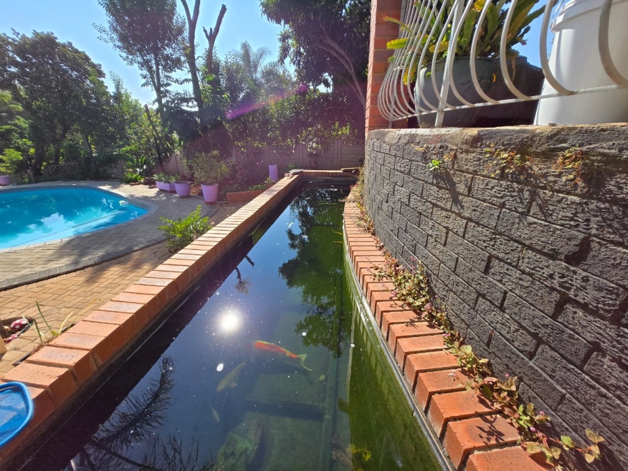 3 Bedroom Property for Sale in Glenanda Gauteng