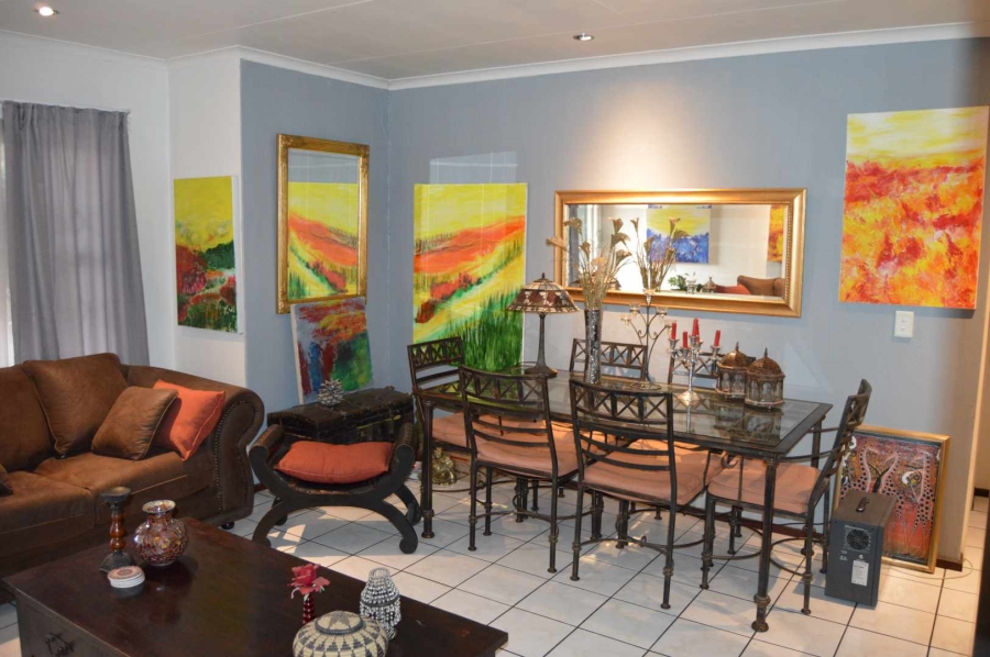 3 Bedroom Property for Sale in New Redruth Gauteng