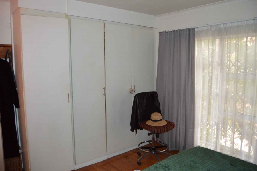 3 Bedroom Property for Sale in New Redruth Gauteng