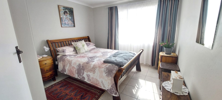 2 Bedroom Property for Sale in Verwoerdpark Gauteng