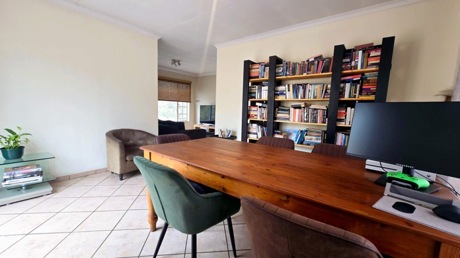 2 Bedroom Property for Sale in Willow Park Manor Gauteng