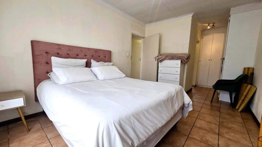 2 Bedroom Property for Sale in Willow Park Manor Gauteng