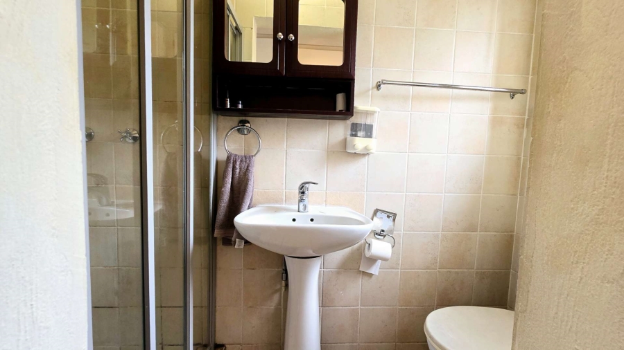 2 Bedroom Property for Sale in Willow Park Manor Gauteng