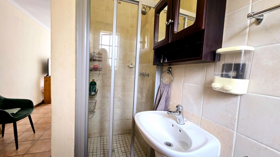 2 Bedroom Property for Sale in Willow Park Manor Gauteng