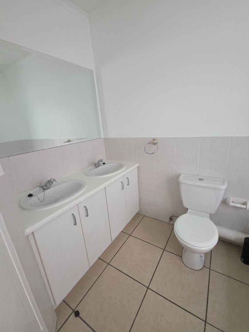 To Let 2 Bedroom Property for Rent in Rivonia Gauteng