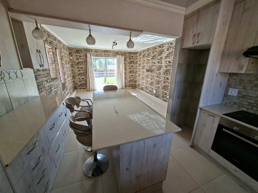 To Let 3 Bedroom Property for Rent in Georginia Gauteng