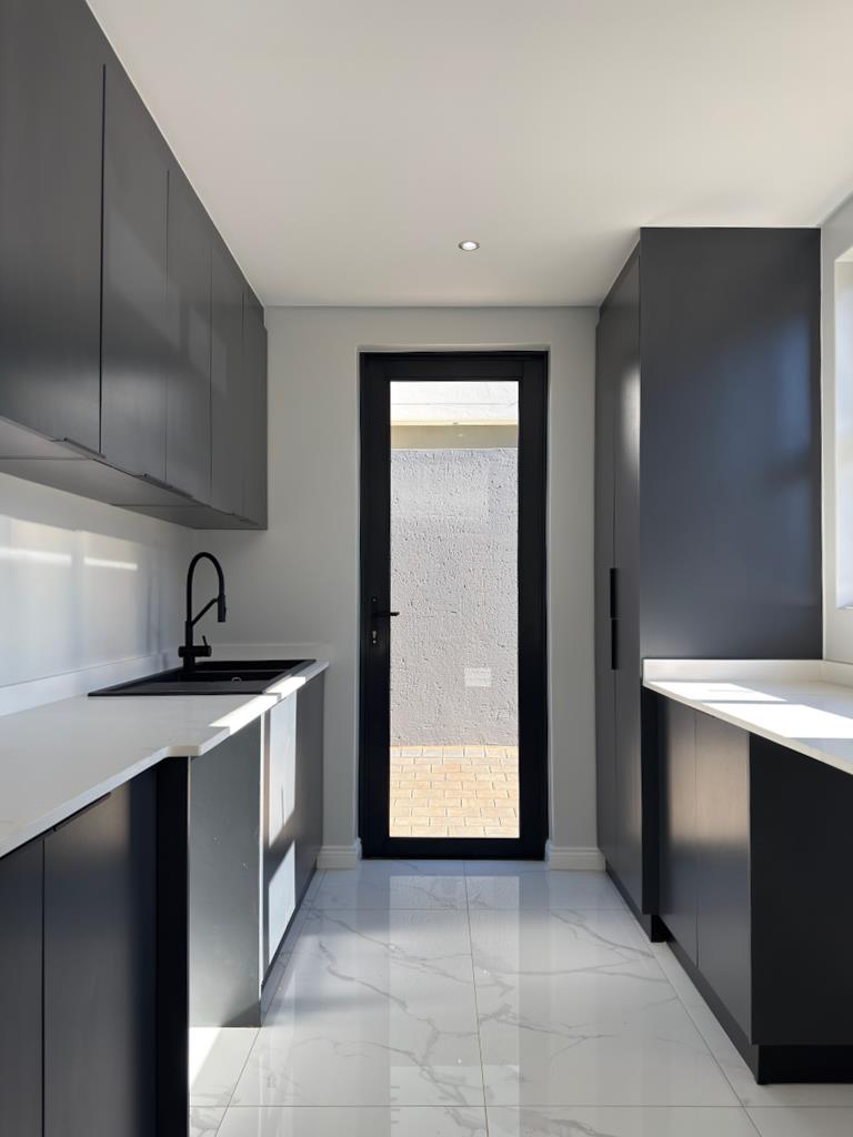 4 Bedroom Property for Sale in Fountainbrook Estate Gauteng