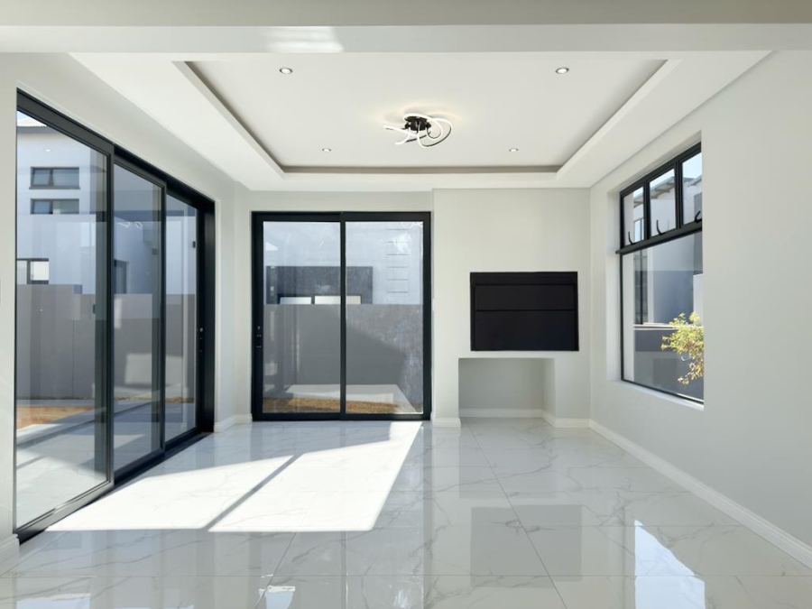 4 Bedroom Property for Sale in Fountainbrook Estate Gauteng