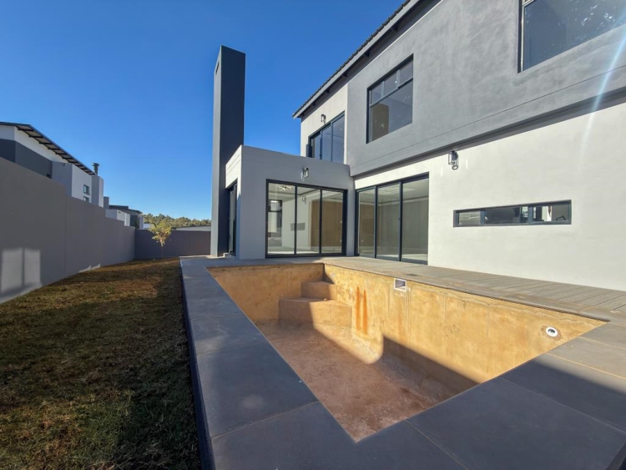 4 Bedroom Property for Sale in Fountainbrook Estate Gauteng