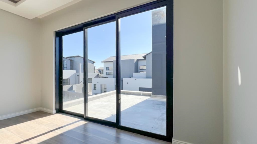4 Bedroom Property for Sale in Fountainbrook Estate Gauteng