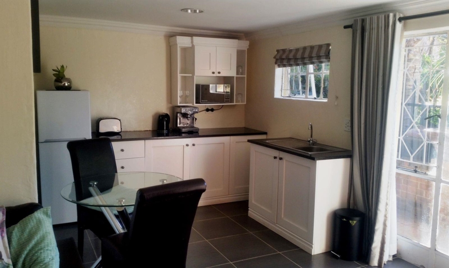 To Let 2 Bedroom Property for Rent in Morning Hill Gauteng