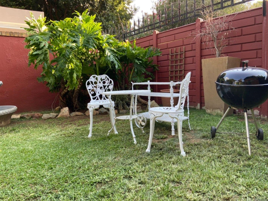 To Let 2 Bedroom Property for Rent in Morning Hill Gauteng