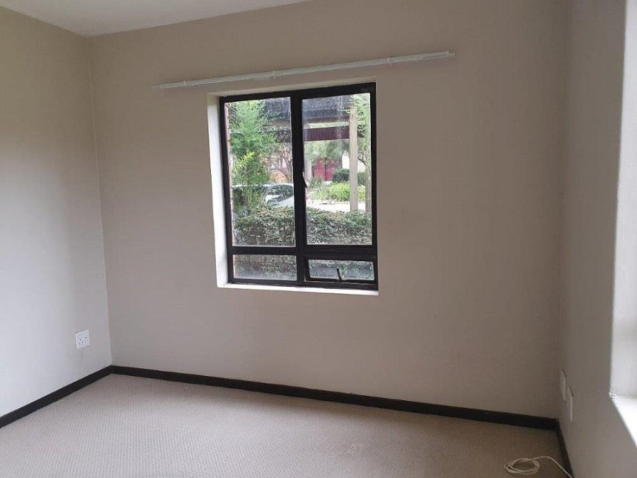 To Let 2 Bedroom Property for Rent in Jackal Creek Golf Estate Gauteng