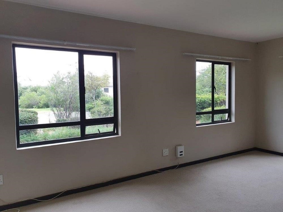 To Let 2 Bedroom Property for Rent in Jackal Creek Golf Estate Gauteng