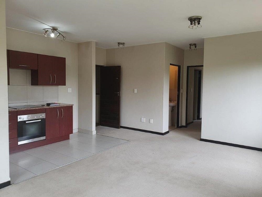 To Let 2 Bedroom Property for Rent in Jackal Creek Golf Estate Gauteng
