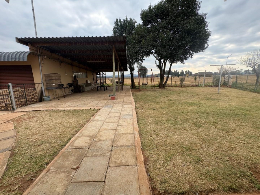 7 Bedroom Property for Sale in Valley Settlements A H Gauteng