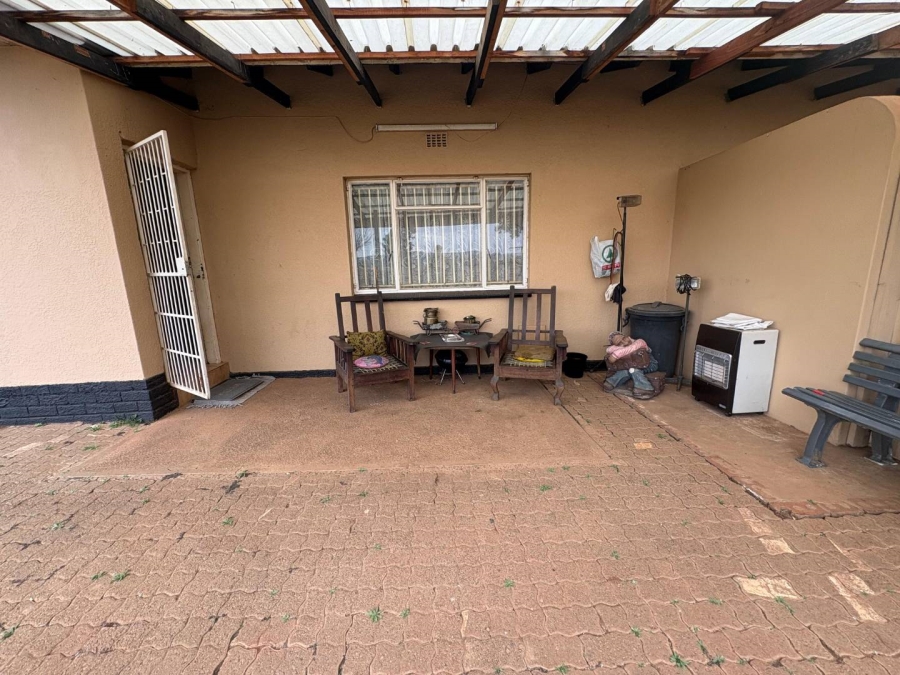 7 Bedroom Property for Sale in Valley Settlements A H Gauteng