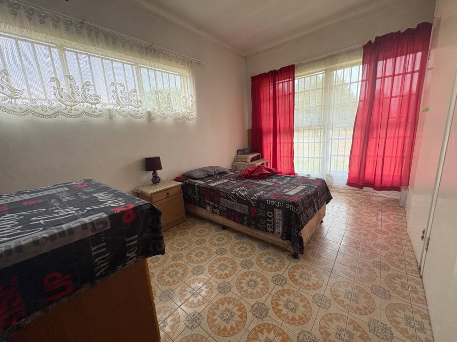 7 Bedroom Property for Sale in Valley Settlements A H Gauteng