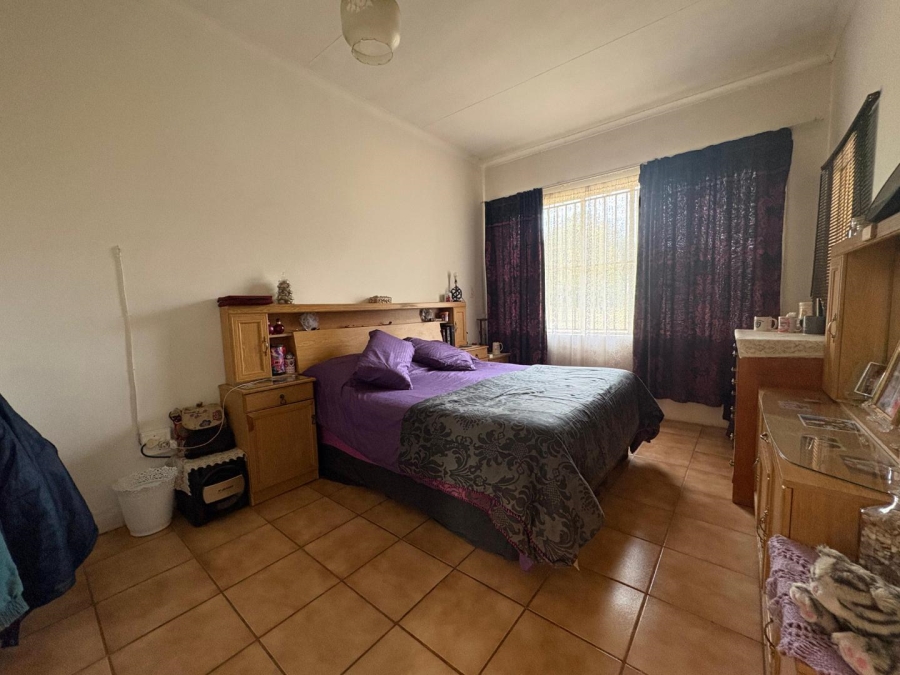 7 Bedroom Property for Sale in Valley Settlements A H Gauteng