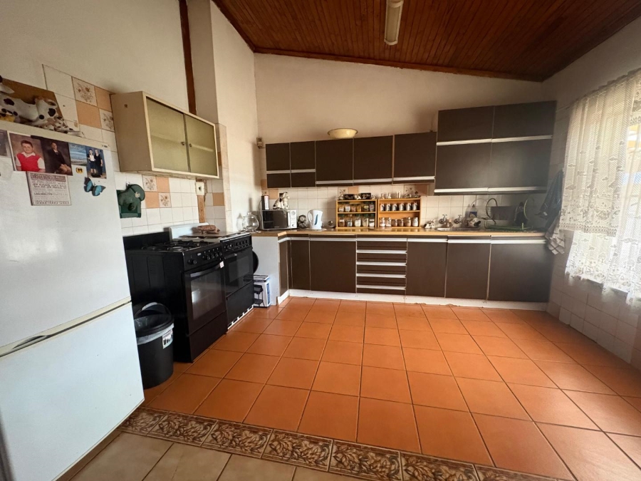 7 Bedroom Property for Sale in Valley Settlements A H Gauteng