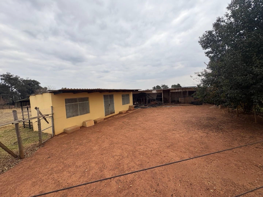 7 Bedroom Property for Sale in Valley Settlements A H Gauteng