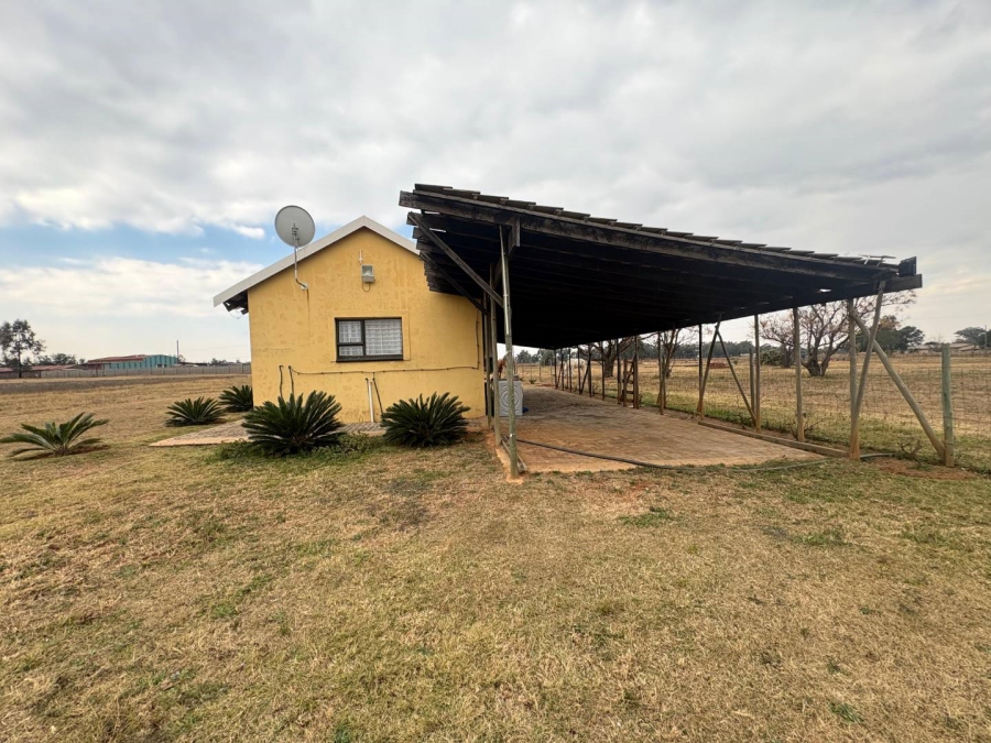 7 Bedroom Property for Sale in Valley Settlements A H Gauteng