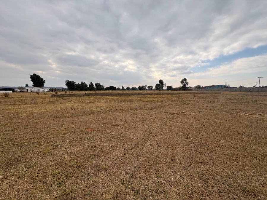 7 Bedroom Property for Sale in Valley Settlements A H Gauteng