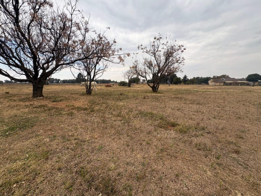 7 Bedroom Property for Sale in Valley Settlements A H Gauteng
