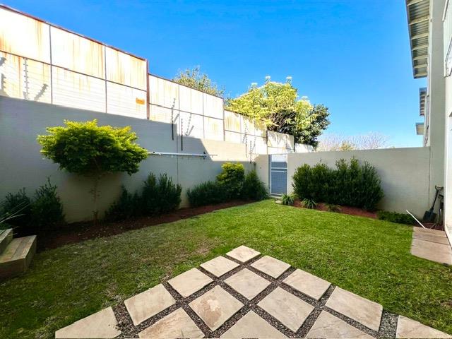 3 Bedroom Property for Sale in Bryanston Gauteng