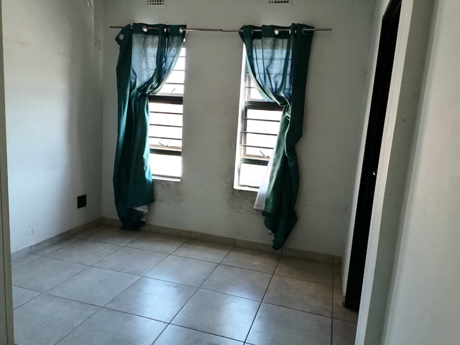 3 Bedroom Property for Sale in South Hills Gauteng