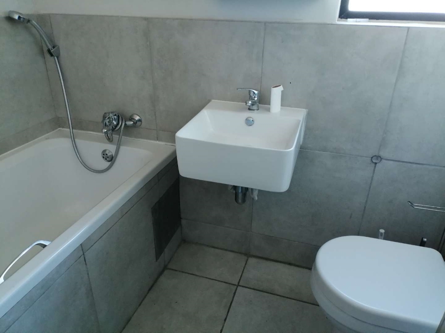 3 Bedroom Property for Sale in South Hills Gauteng