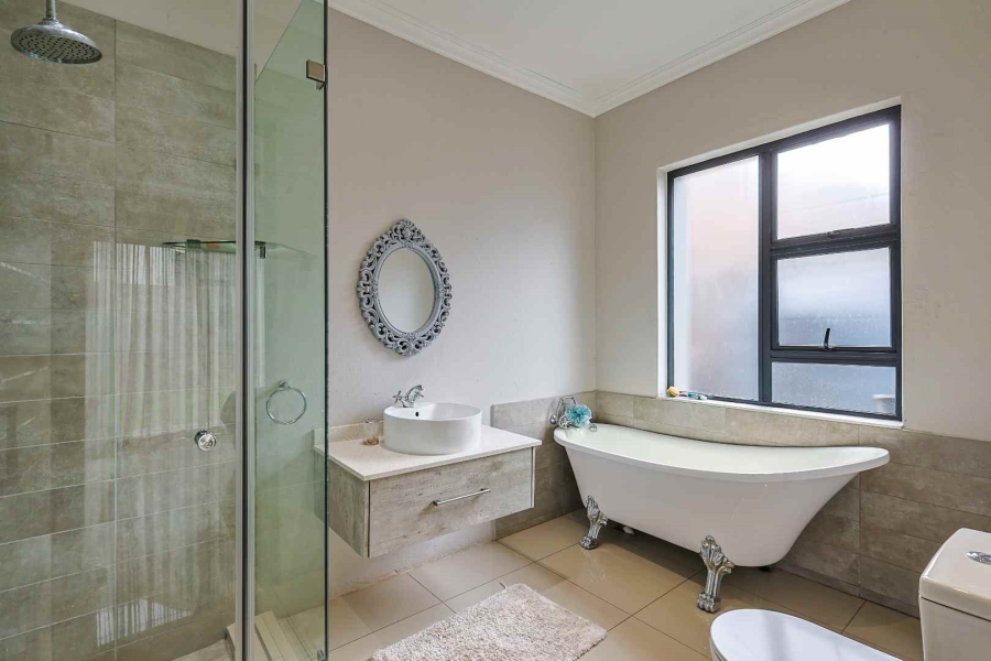 To Let 4 Bedroom Property for Rent in The Hills Game Reserve Estate Gauteng