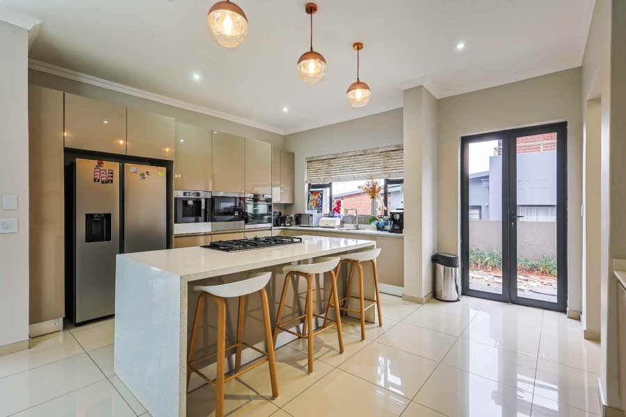 To Let 4 Bedroom Property for Rent in The Hills Game Reserve Estate Gauteng